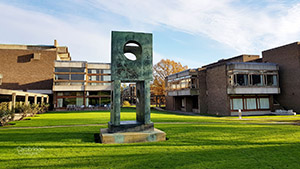 Thumbnail image of sculpture in the grounds of Churchill college