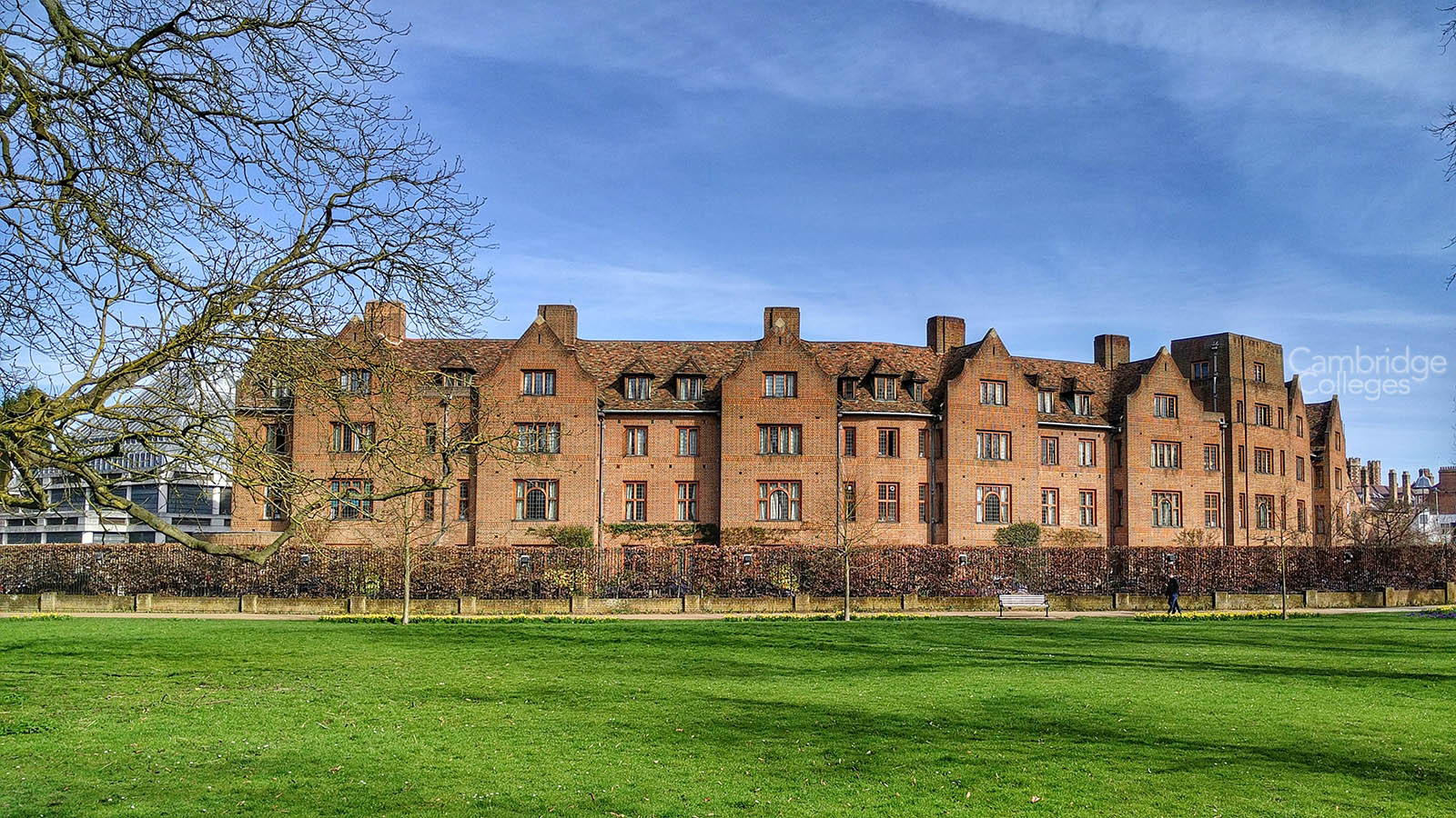 The Fisher building is one of a number of modern additions to Queens' college