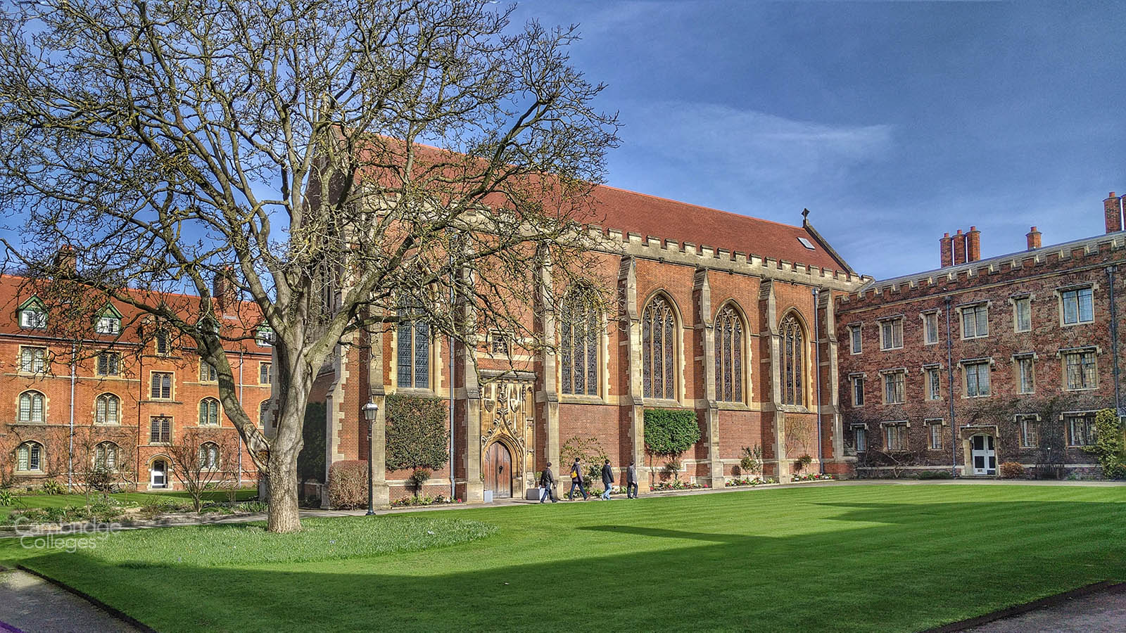 Walnut tree court, Queen's college Cambridge