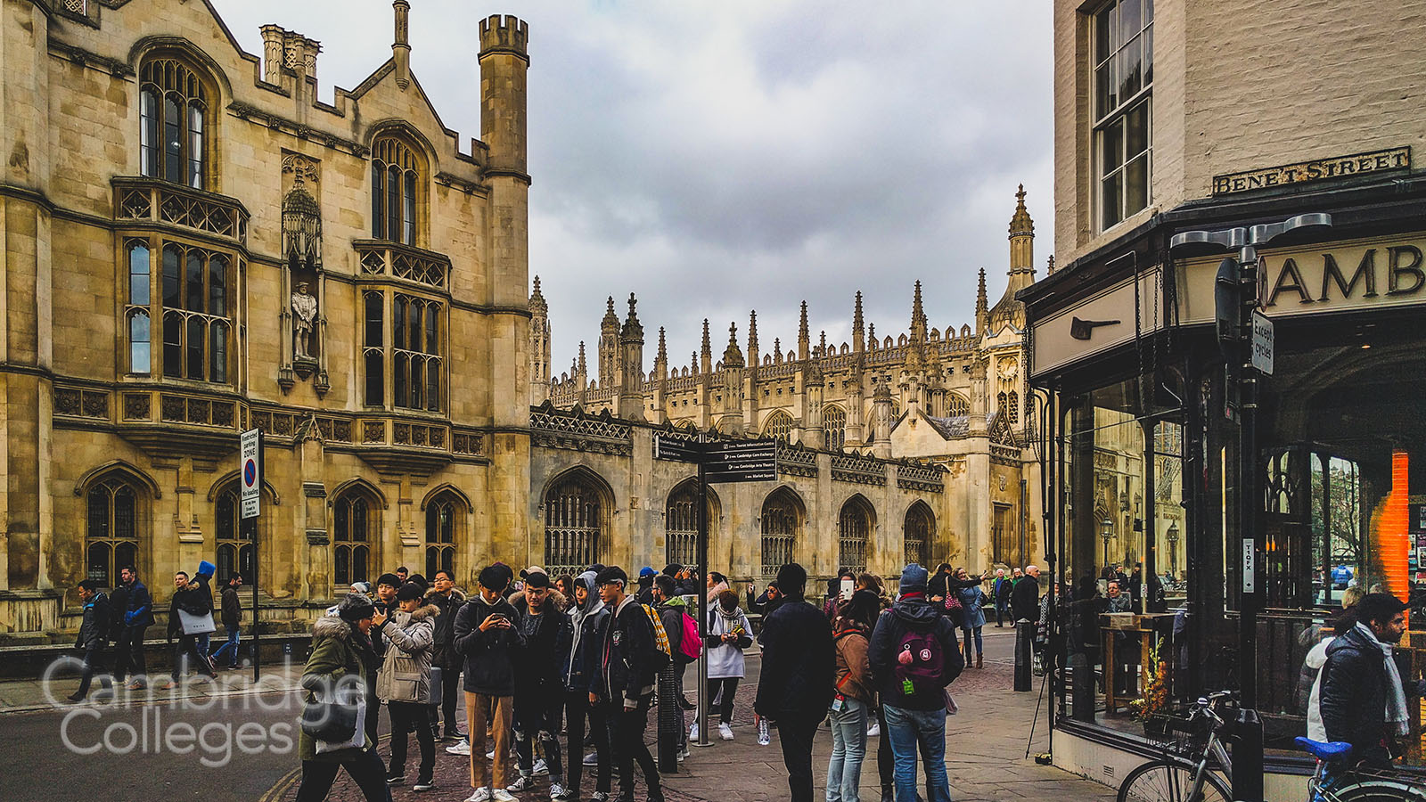 King,s college and King's parade in Cambridge