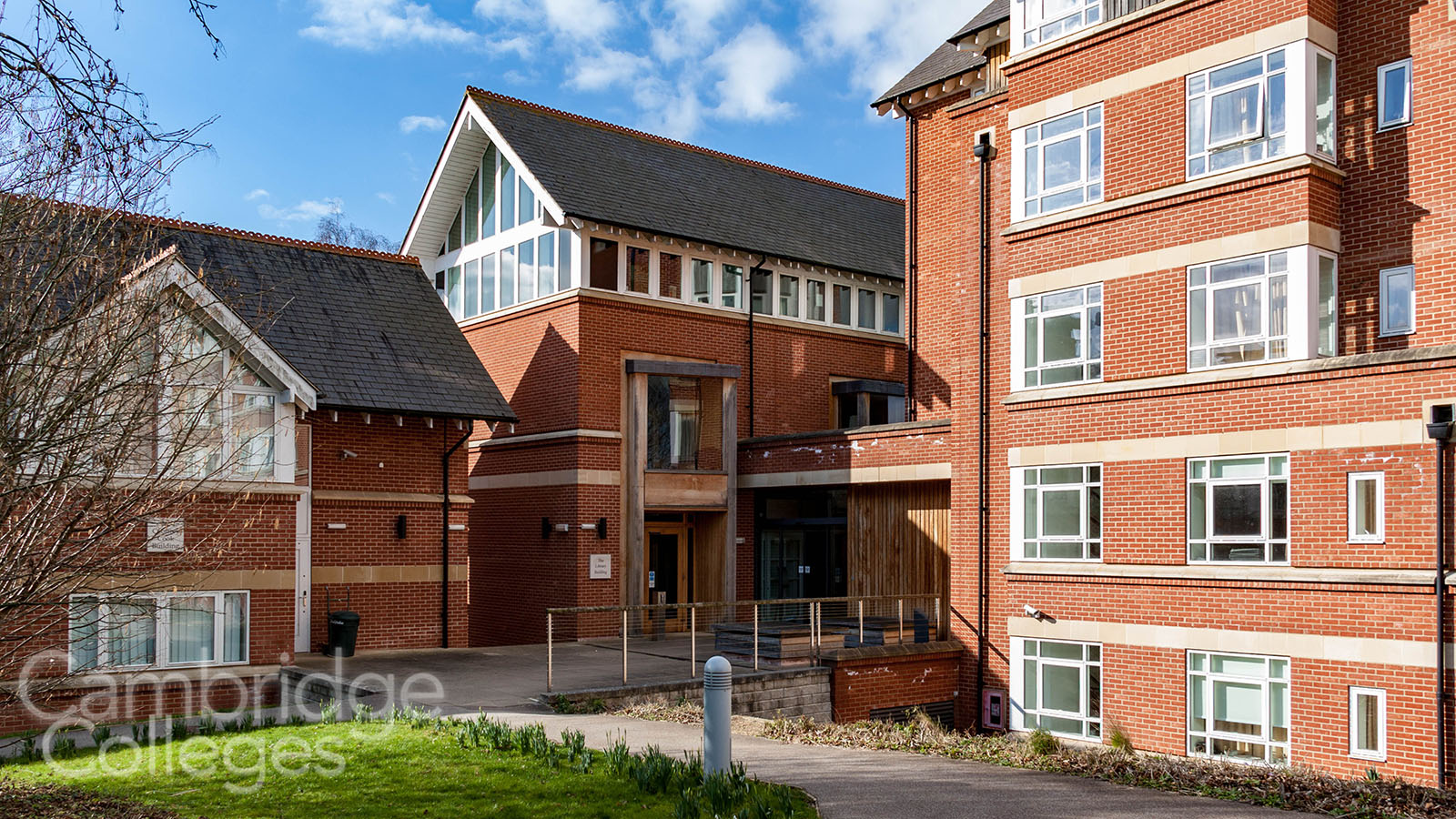 St Edmund's college library