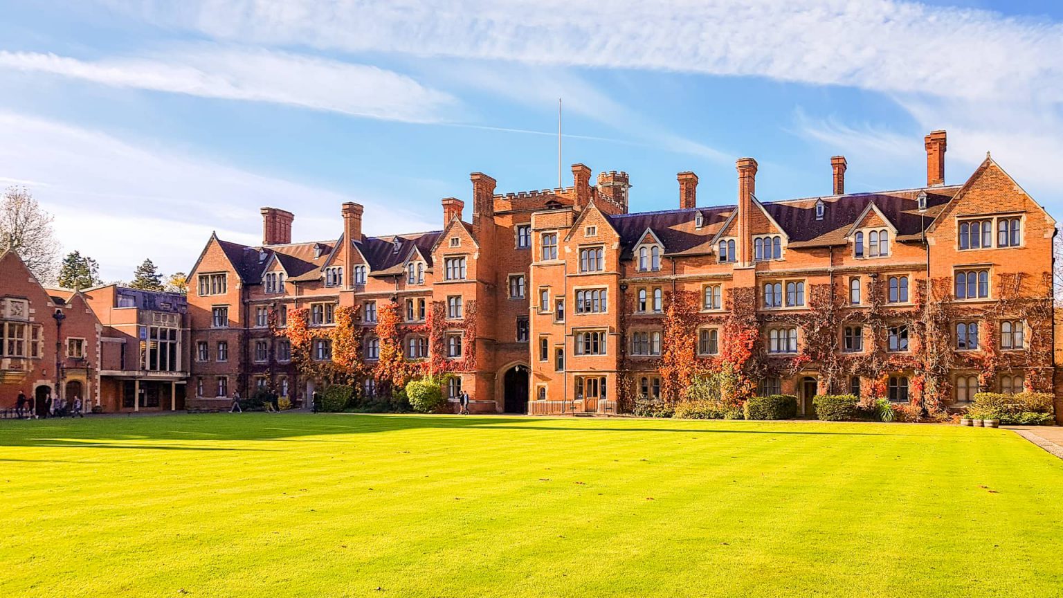 Selwyn College Cambridge Colleges